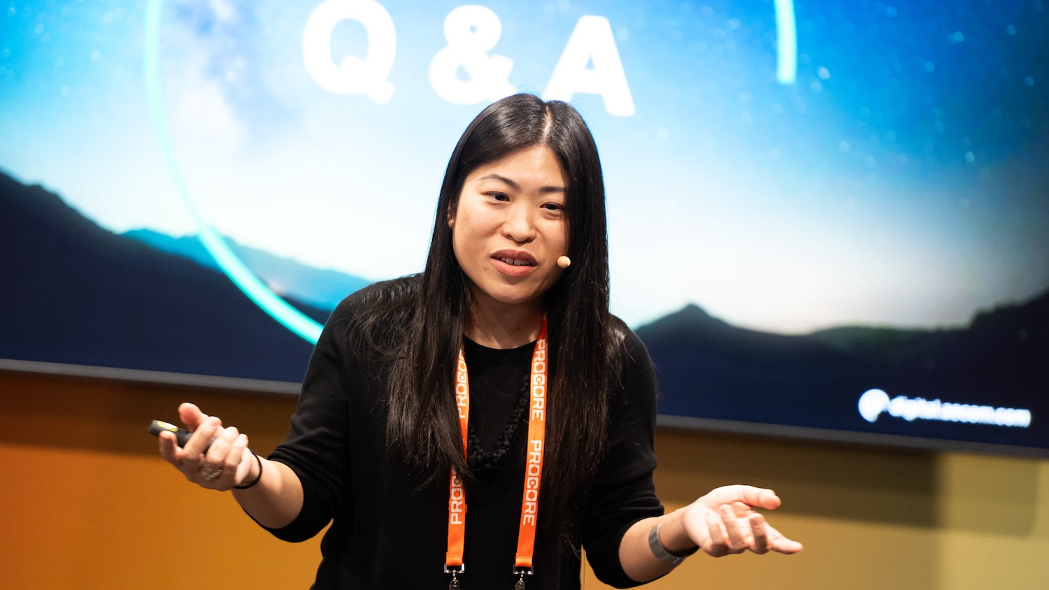 Lilian Ho presenting on stage at Digital Construction North (DCN)